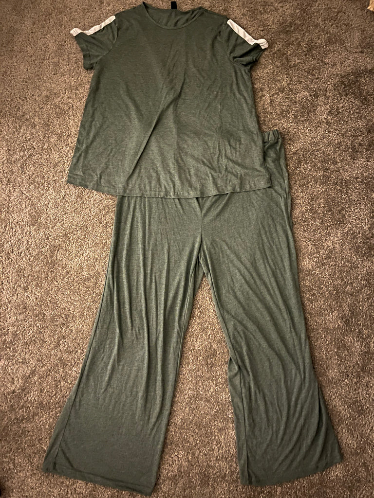 sleepwear